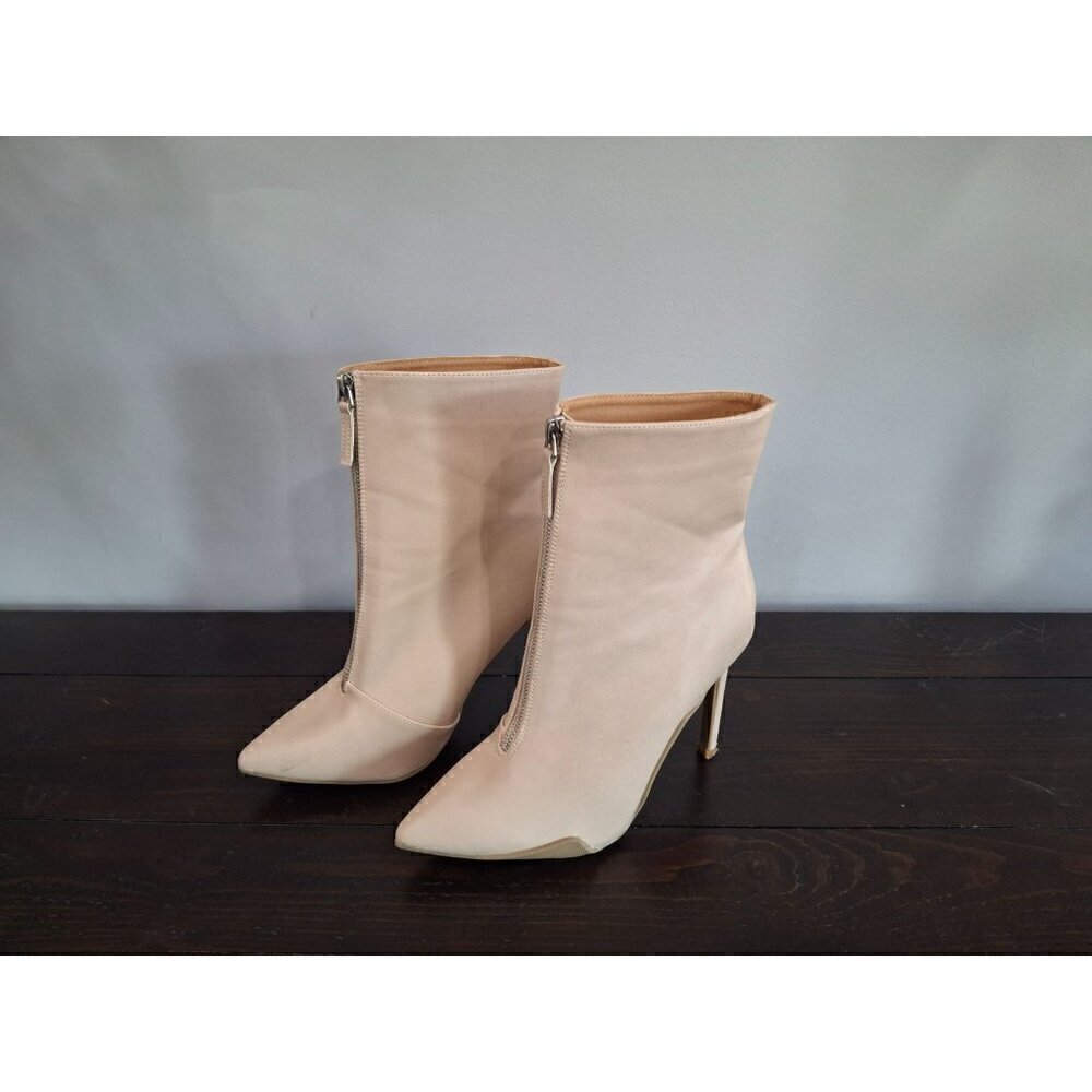 Charlotte Russe Beige Front Zip Ankle Bootie/NWOB (Floor Sample), Sz. 8